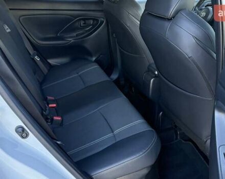 Белый Тойота Yaris Cross, объемом двигателя 1.49 л и пробегом 2 тыс. км за 33898 $, фото 6 на Automoto.ua