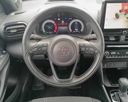 Белый Тойота Yaris Cross, объемом двигателя 1.49 л и пробегом 1 тыс. км за 34614 $, фото 8 на Automoto.ua