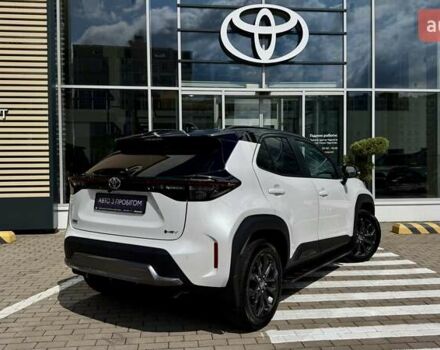 Белый Тойота Yaris Cross, объемом двигателя 1.49 л и пробегом 2 тыс. км за 33204 $, фото 6 на Automoto.ua
