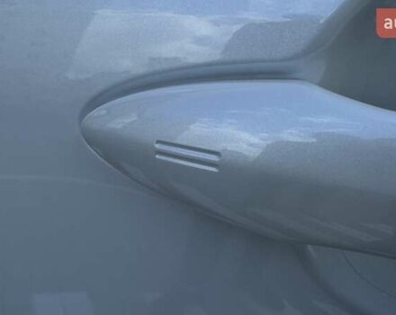 Белый Тойота Yaris Cross, объемом двигателя 1.49 л и пробегом 2 тыс. км за 33204 $, фото 16 на Automoto.ua