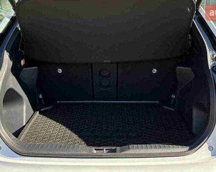 Белый Тойота Yaris Cross, объемом двигателя 1.49 л и пробегом 2 тыс. км за 33898 $, фото 9 на Automoto.ua