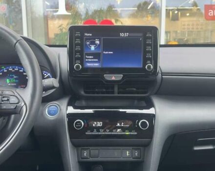 Белый Тойота Yaris Cross, объемом двигателя 1.49 л и пробегом 45 тыс. км за 28500 $, фото 19 на Automoto.ua