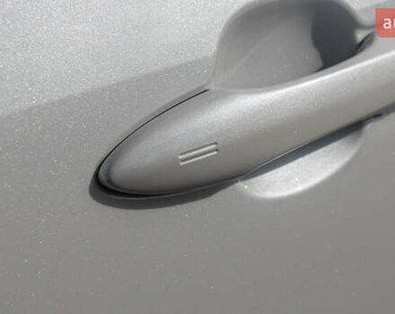 Белый Тойота Yaris Cross, объемом двигателя 1.49 л и пробегом 16 тыс. км за 30748 $, фото 21 на Automoto.ua