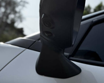 Белый Тойота Yaris Cross, объемом двигателя 1.49 л и пробегом 8 тыс. км за 35500 $, фото 15 на Automoto.ua