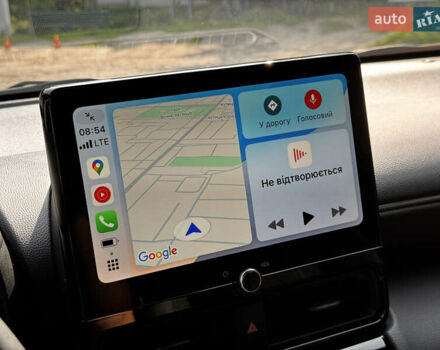 Белый Тойота Yaris Cross, объемом двигателя 1.49 л и пробегом 8 тыс. км за 35500 $, фото 21 на Automoto.ua