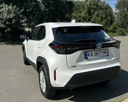 Белый Тойота Yaris Cross, объемом двигателя 1.49 л и пробегом 6 тыс. км за 26000 $, фото 5 на Automoto.ua