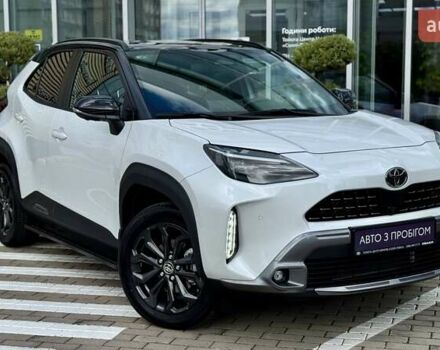 Белый Тойота Yaris Cross, объемом двигателя 1.49 л и пробегом 2 тыс. км за 33204 $, фото 10 на Automoto.ua