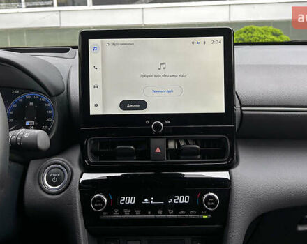 Белый Тойота Yaris Cross, объемом двигателя 1.5 л и пробегом 1 тыс. км за 34990 $, фото 17 на Automoto.ua