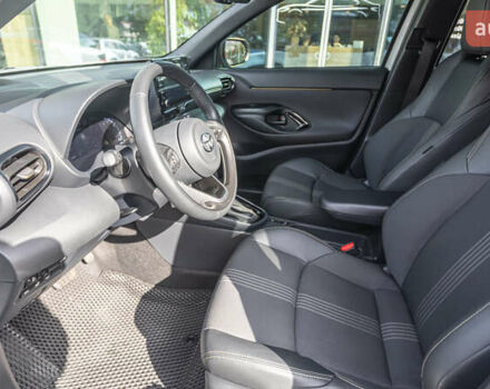 Белый Тойота Yaris Cross, объемом двигателя 1.49 л и пробегом 16 тыс. км за 30748 $, фото 13 на Automoto.ua