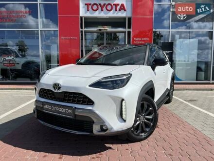 Тойота Yaris Cross 2024 у Вінниці на Automoto.ua Білий Тойота Yaris Cross, об'ємом двигуна 1.49 л та пробігом 1 тис. км за 33055 $, фото 1 на Automoto.ua