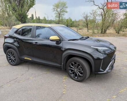 Черный Тойота Yaris Cross, объемом двигателя 1.5 л и пробегом 34 тыс. км за 28300 $, фото 5 на Automoto.ua