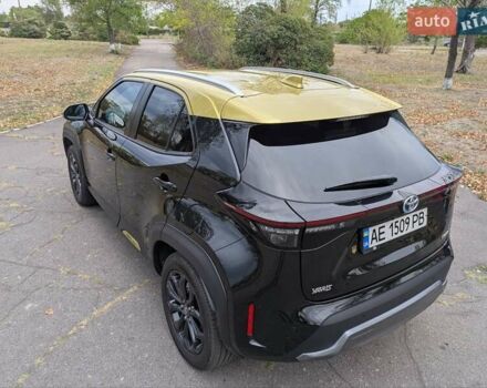 Черный Тойота Yaris Cross, объемом двигателя 1.5 л и пробегом 34 тыс. км за 28300 $, фото 6 на Automoto.ua