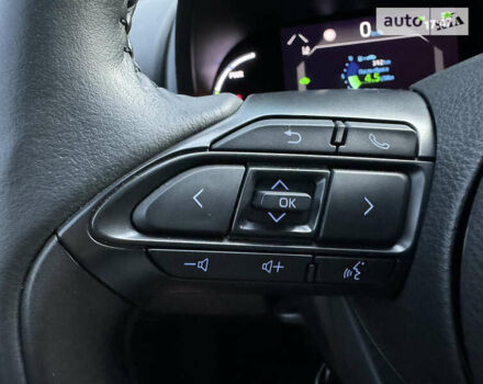 Чорний Тойота Yaris Cross, об'ємом двигуна 1.49 л та пробігом 47 тис. км за 26900 $, фото 59 на Automoto.ua