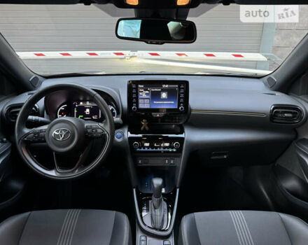 Чорний Тойота Yaris Cross, об'ємом двигуна 1.49 л та пробігом 47 тис. км за 26900 $, фото 49 на Automoto.ua