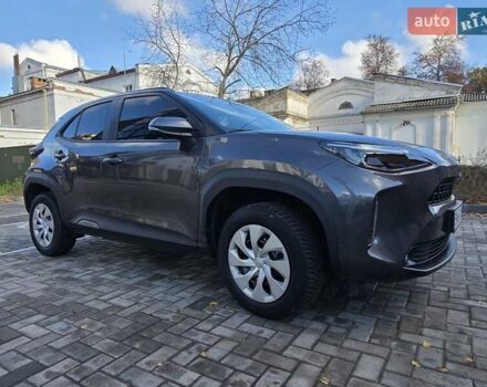 Коричневый Тойота Yaris Cross, объемом двигателя 1.5 л и пробегом 67 тыс. км за 25200 $, фото 24 на Automoto.ua