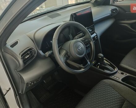 купить новое авто Тойота Yaris Cross 2024 года от официального дилера Автоцентр AUTO.RIA Тойота фото