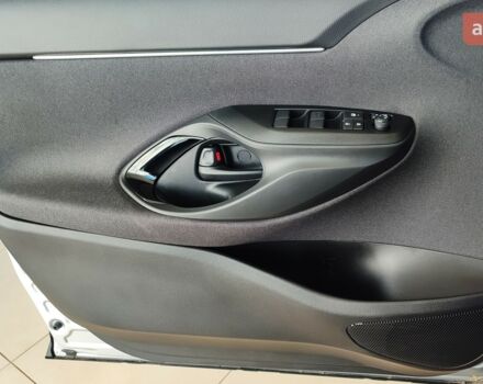 купить новое авто Тойота Yaris Cross 2024 года от официального дилера Автоцентр AUTO.RIA Тойота фото