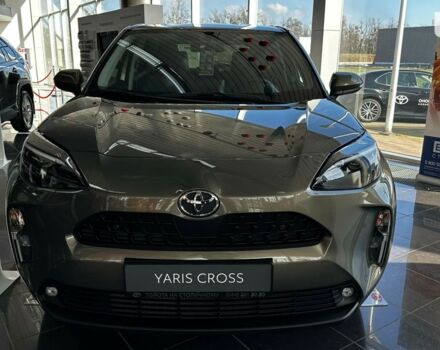 купить новое авто Тойота Yaris Cross 2024 года от официального дилера Тойота на Столичному Тойота фото