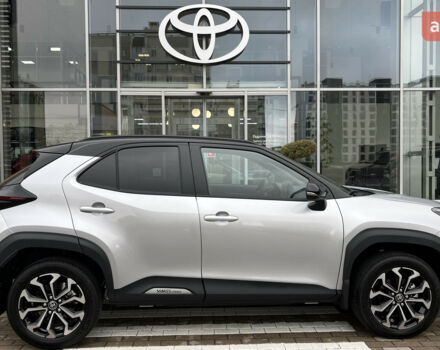 купить новое авто Тойота Yaris Cross 2025 года от официального дилера Тойота Центр Чернігів «Соллі-Плюс» Тойота фото
