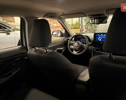 Тойота Yaris Cross, об'ємом двигуна 1.49 л та пробігом 0 тис. км за 29798 $, фото 6 на Automoto.ua
