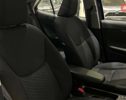 Тойота Yaris Cross, об'ємом двигуна 1.49 л та пробігом 0 тис. км за 28728 $, фото 10 на Automoto.ua