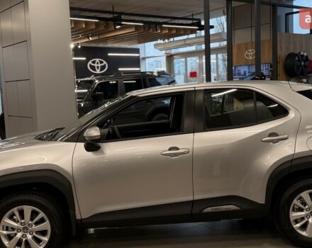 Тойота Yaris Cross, об'ємом двигуна 1.49 л та пробігом 0 тис. км за 29798 $, фото 16 на Automoto.ua