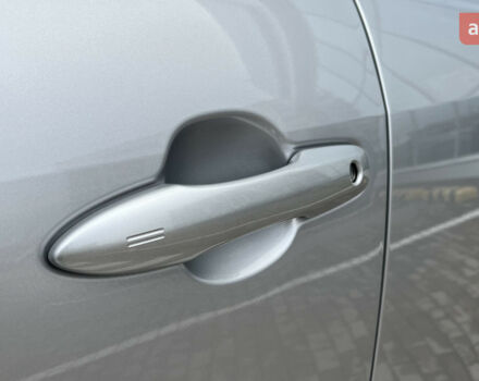 купить новое авто Тойота Yaris Cross 2025 года от официального дилера Тойота Центр Чернігів «Соллі-Плюс» Тойота фото