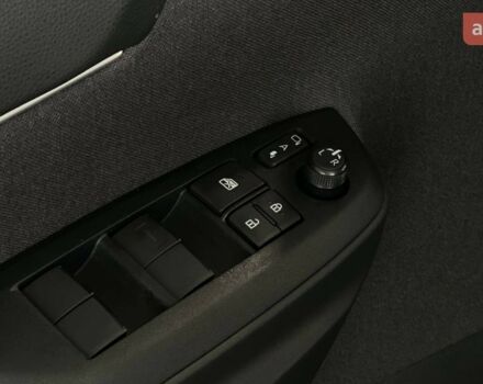 Тойота Yaris Cross, объемом двигателя 1.49 л и пробегом 0 тыс. км за 31601 $, фото 37 на Automoto.ua