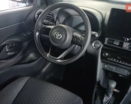 Тойота Yaris Cross, объемом двигателя 1.49 л и пробегом 0 тыс. км за 31508 $, фото 12 на Automoto.ua