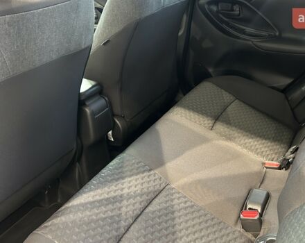 Тойота Yaris Cross, об'ємом двигуна 1.49 л та пробігом 0 тис. км за 31239 $, фото 15 на Automoto.ua