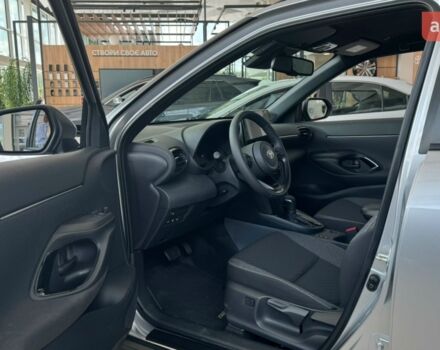 Тойота Yaris Cross, объемом двигателя 1.49 л и пробегом 0 тыс. км за 30495 $, фото 7 на Automoto.ua