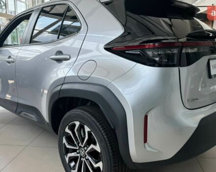 Тойота Yaris Cross, объемом двигателя 1.49 л и пробегом 0 тыс. км за 30495 $, фото 5 на Automoto.ua