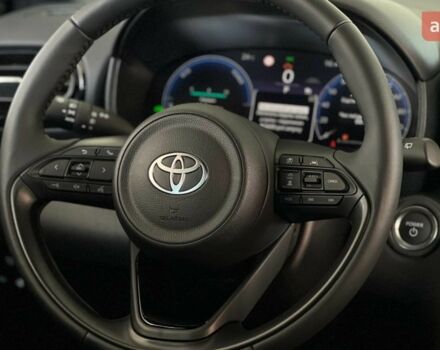 Тойота Yaris Cross 2025 у Івано-Франківську на Automoto.ua Тойота Yaris Cross, об'ємом двигуна 1.49 л та пробігом 0 тис. км за 34636 $, фото 35 на Automoto.ua