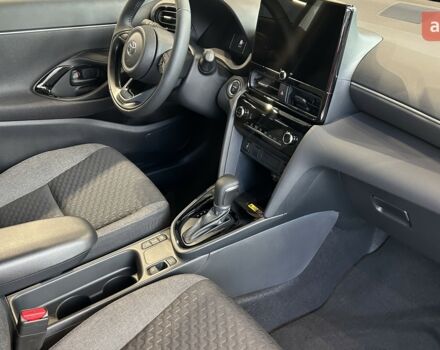 Тойота Yaris Cross, об'ємом двигуна 1.49 л та пробігом 0 тис. км за 31239 $, фото 18 на Automoto.ua
