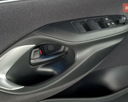 Тойота Yaris Cross, объемом двигателя 1.49 л и пробегом 0 тыс. км за 28688 $, фото 24 на Automoto.ua