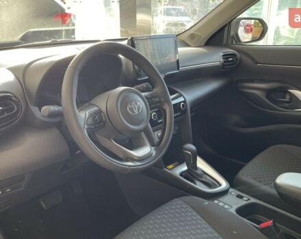 Тойота Yaris Cross, об'ємом двигуна 1.49 л та пробігом 0 тис. км за 28708 $, фото 15 на Automoto.ua