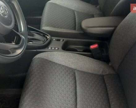 Тойота Yaris Cross, объемом двигателя 1.49 л и пробегом 0 тыс. км за 31508 $, фото 19 на Automoto.ua