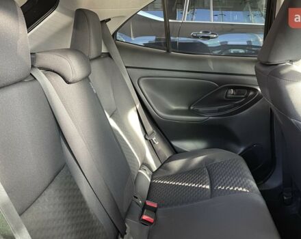 Тойота Yaris Cross, об'ємом двигуна 1.49 л та пробігом 0 тис. км за 28708 $, фото 13 на Automoto.ua