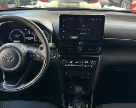 Тойота Yaris Cross, об'ємом двигуна 1.49 л та пробігом 0 тис. км за 34761 $, фото 13 на Automoto.ua