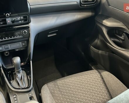 Тойота Yaris Cross, об'ємом двигуна 1.49 л та пробігом 0 тис. км за 31239 $, фото 21 на Automoto.ua