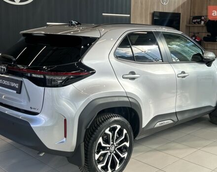 Тойота Yaris Cross, об'ємом двигуна 1.49 л та пробігом 0 тис. км за 31239 $, фото 8 на Automoto.ua