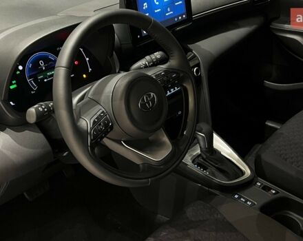 Тойота Yaris Cross, об'ємом двигуна 1.49 л та пробігом 0 тис. км за 28728 $, фото 8 на Automoto.ua