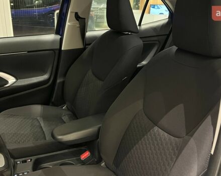 Тойота Yaris Cross, об'ємом двигуна 1.49 л та пробігом 0 тис. км за 28728 $, фото 9 на Automoto.ua