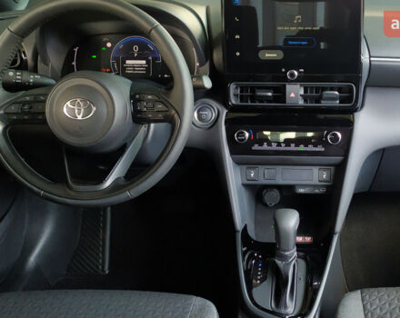 Тойота Yaris Cross, объемом двигателя 1.49 л и пробегом 0 тыс. км за 31637 $, фото 14 на Automoto.ua