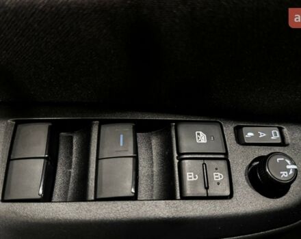 Тойота Yaris Cross, объемом двигателя 1.49 л и пробегом 0 тыс. км за 31494 $, фото 11 на Automoto.ua