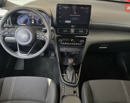 Тойота Yaris Cross 2025 в Кривом Роге на Automoto.ua Тойота Yaris Cross, объемом двигателя 1.49 л и пробегом 0 тыс. км за 34454 $, фото 9 на Automoto.ua