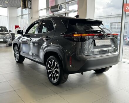 Тойота Yaris Cross, объемом двигателя 1.49 л и пробегом 0 тыс. км за 31254 $, фото 3 на Automoto.ua
