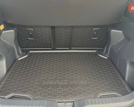 Тойота Yaris Cross, объемом двигателя 1.49 л и пробегом 0 тыс. км за 31392 $, фото 12 на Automoto.ua