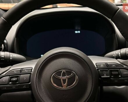 Тойота Yaris Cross, объемом двигателя 1.49 л и пробегом 0 тыс. км за 34966 $, фото 4 на Automoto.ua