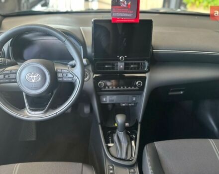 купить новое авто Тойота Yaris Cross 2025 года от официального дилера Тойота на Столичному Тойота фото